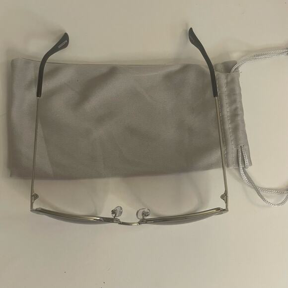 Foster Grant women's aviator-style sunglasses purple ombre lenses with soft case - Picture 2 of 6